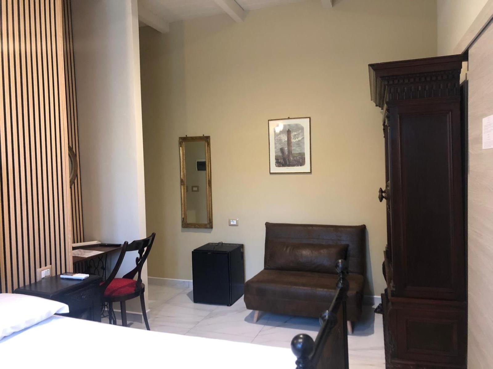 Gli Alloggi De Il Piccolo Borgo Castel Maggiore Eksteriør bilde